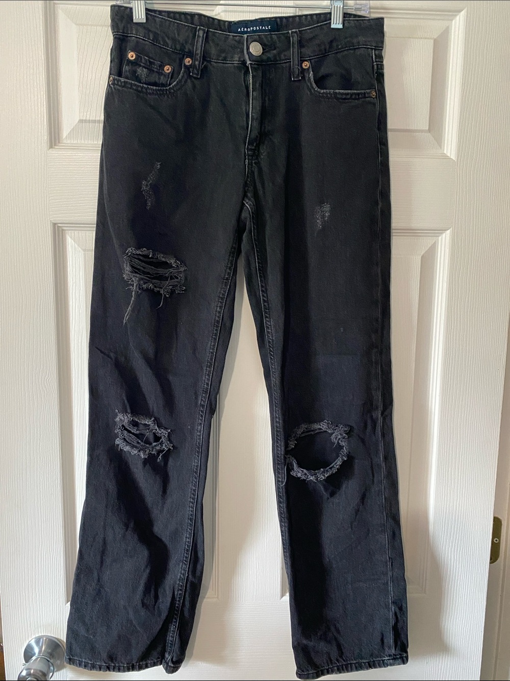 Aeropostale Womenβs Black Boyfriend Distressed Jeans